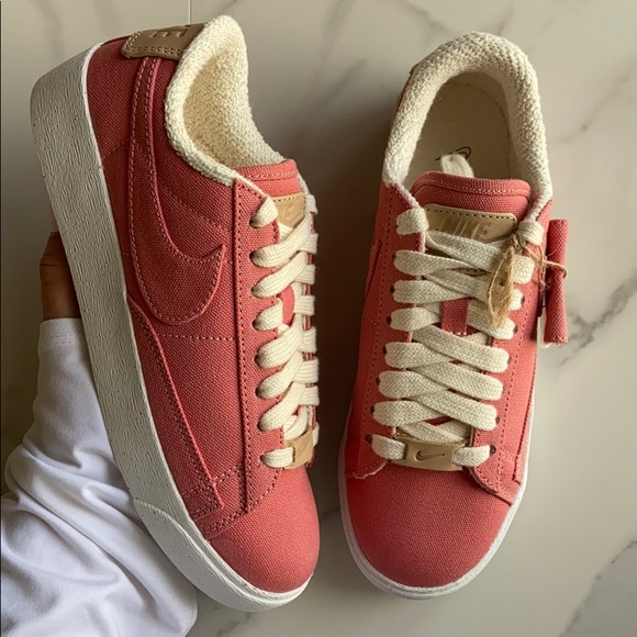 NWT Nike blazer low LX - Picture 6 of 7